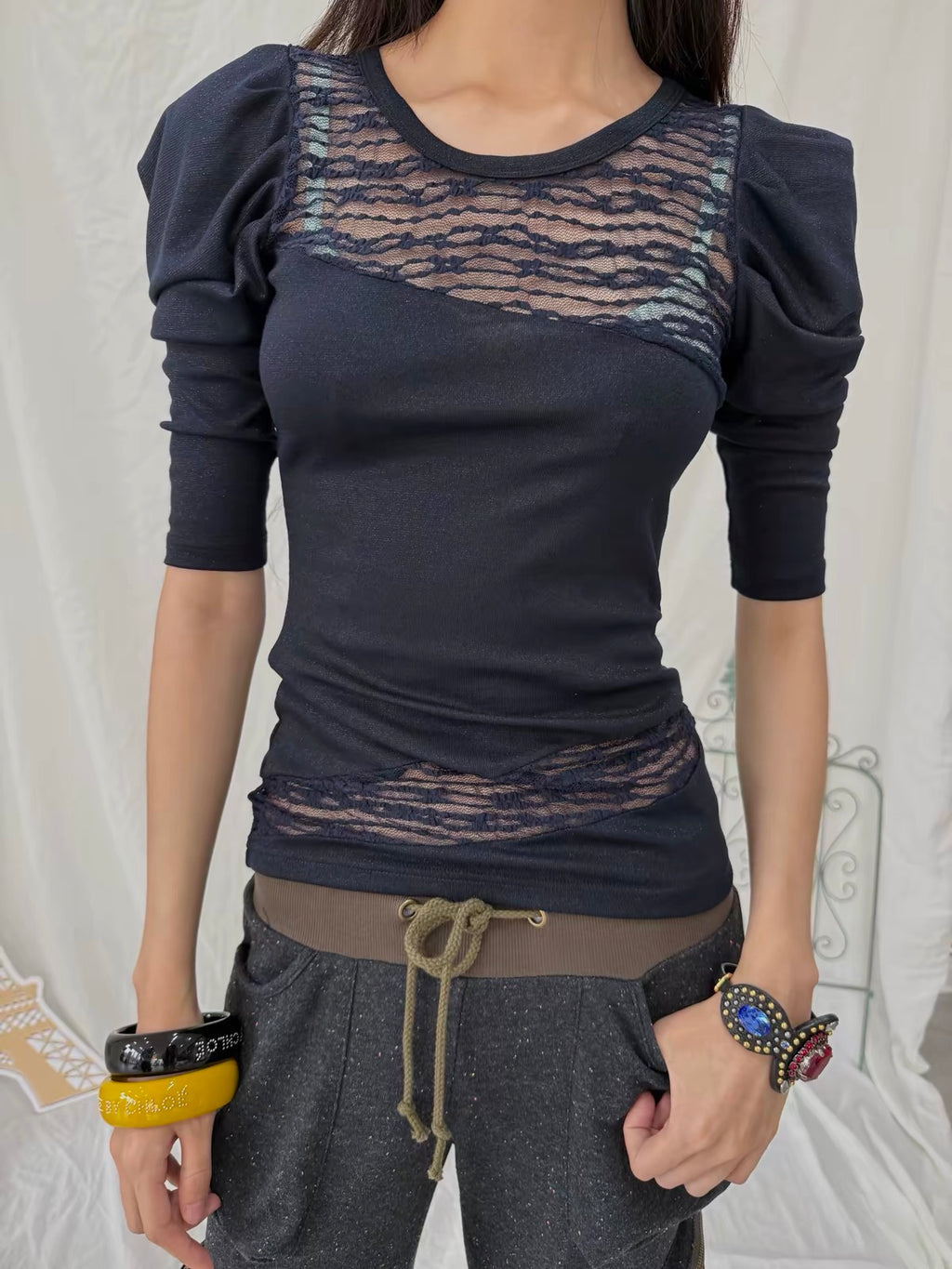 SunnyShell｜Lace Panel Ruched Sleeve Navy Top
