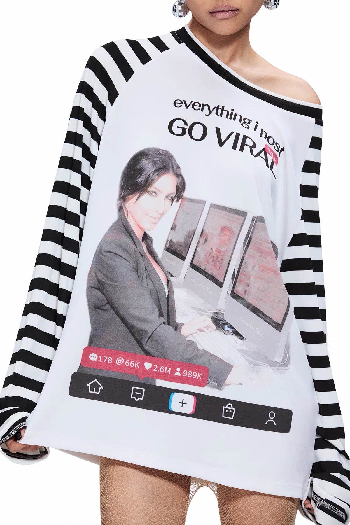 SmokinHot ｜Viral Striped Raglan Tee