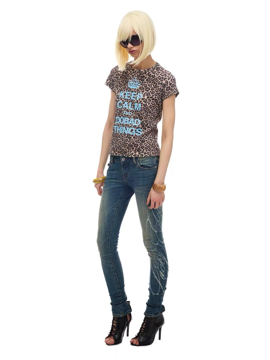 NORGIRA｜Distressed Logo Low-Rise Jeans