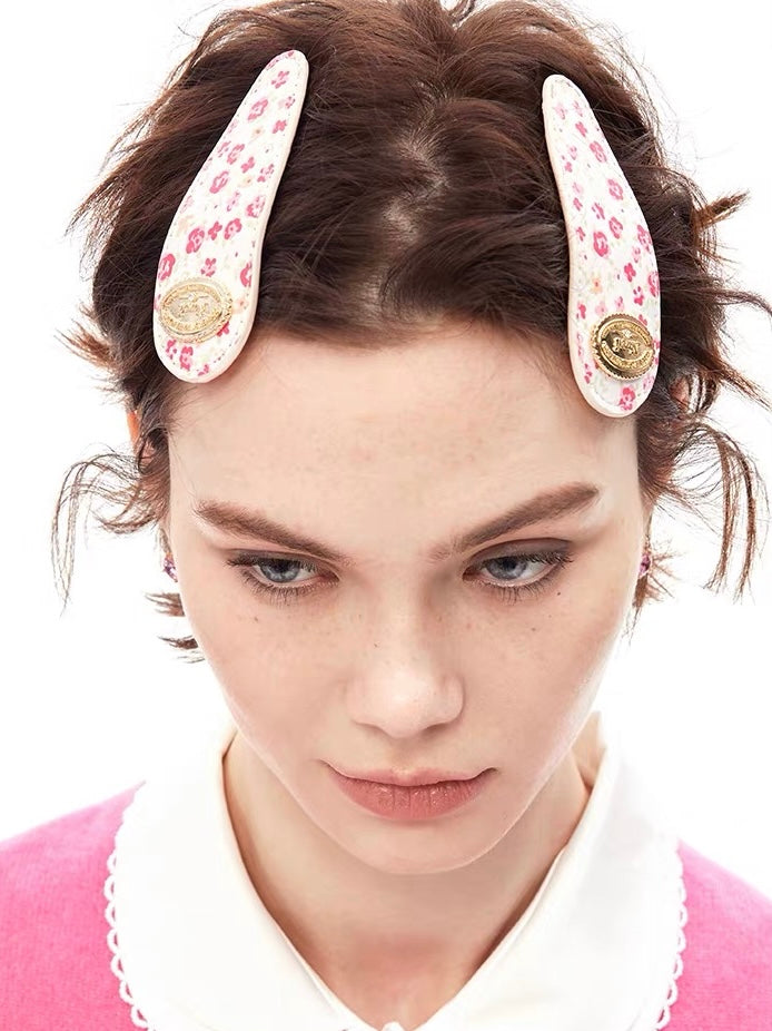 NARCII｜Rose Floral Leather Teardrop Clip