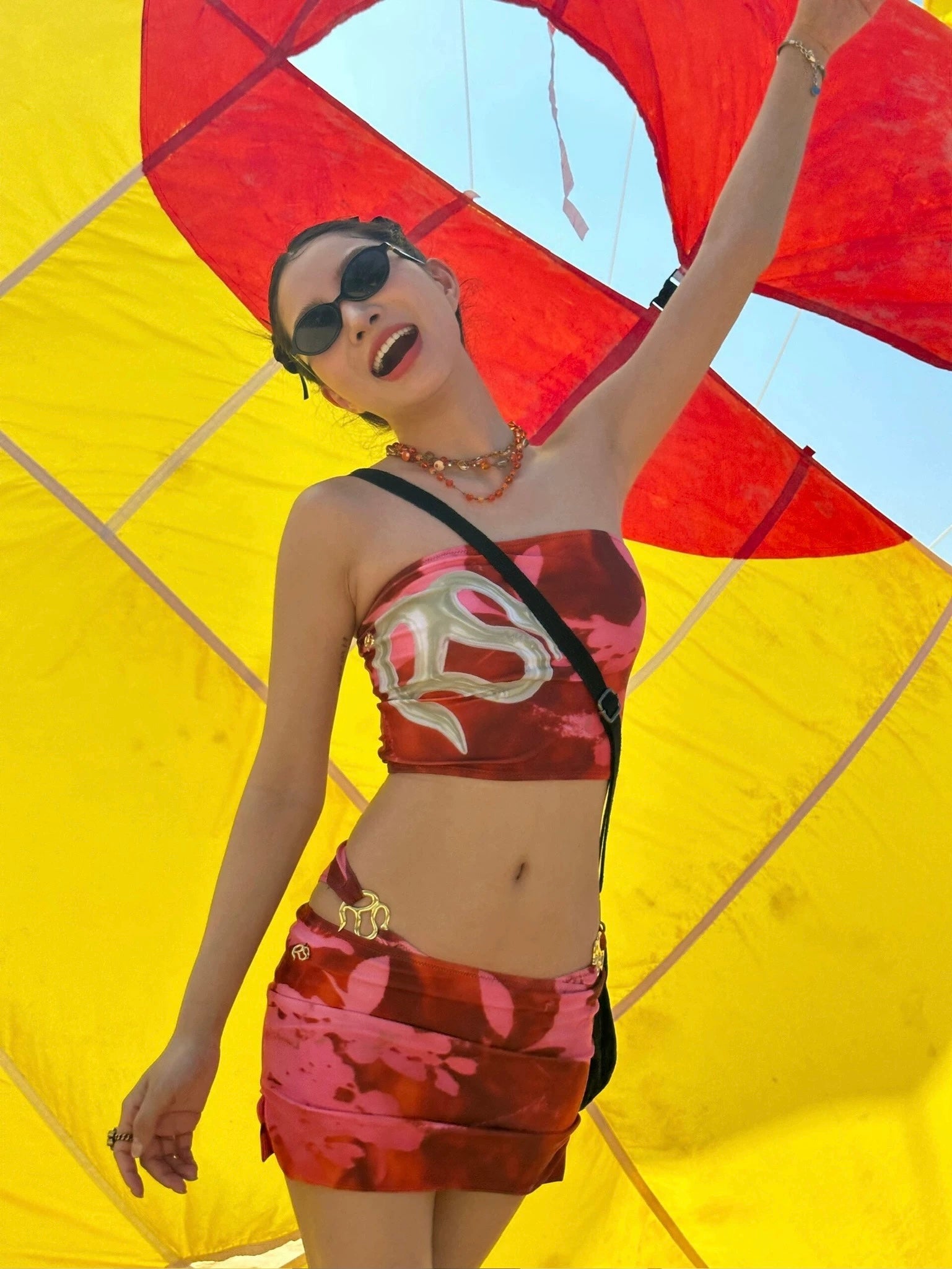 Room SERVICE｜Red Logo Bandeau Bikini Set