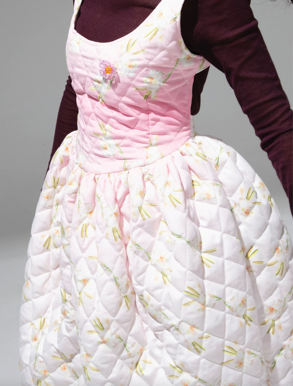 MOOLY｜Suede Floral Open-Back Camisole Dress