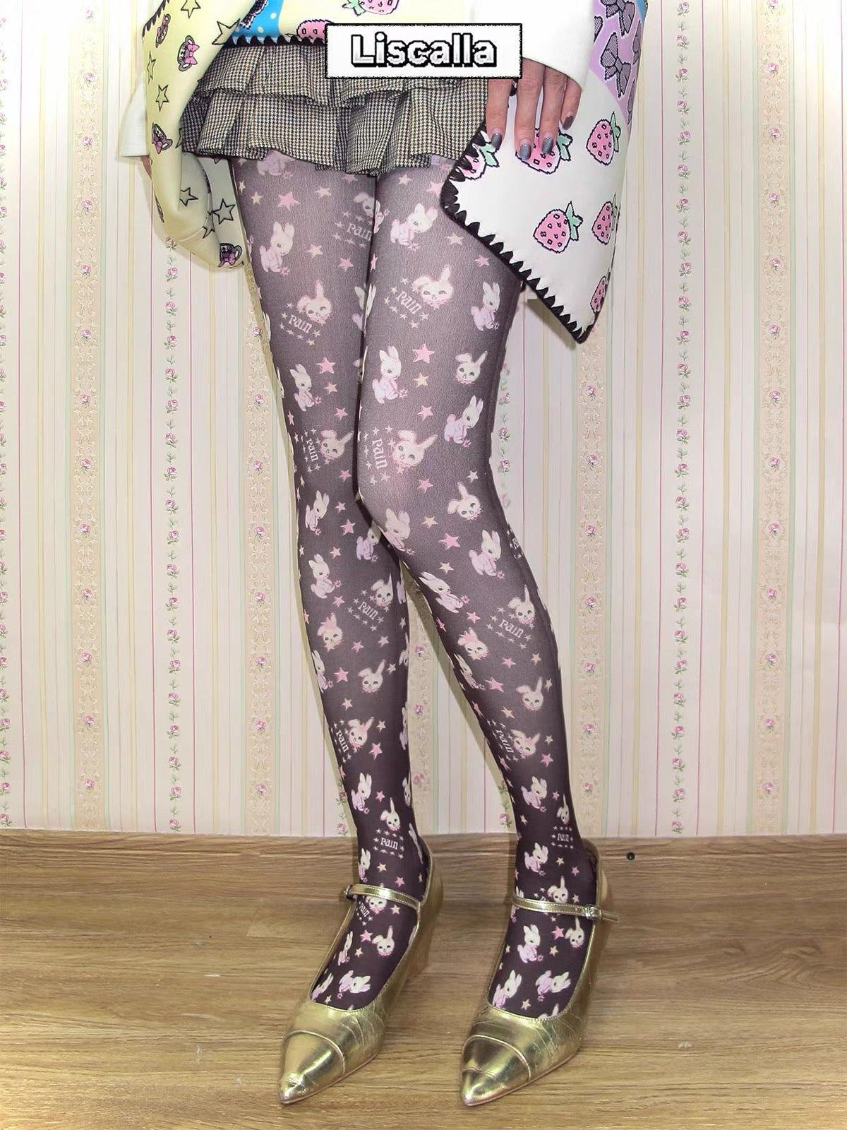 LIS CALLA｜IT KISSED ME” Brown Bunny Illustration Tights
