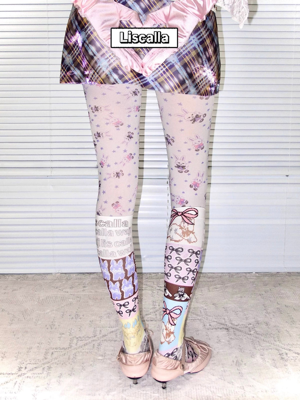 LIS CALLA｜Sewing Period” Hand-Painted Cat Crew Socks