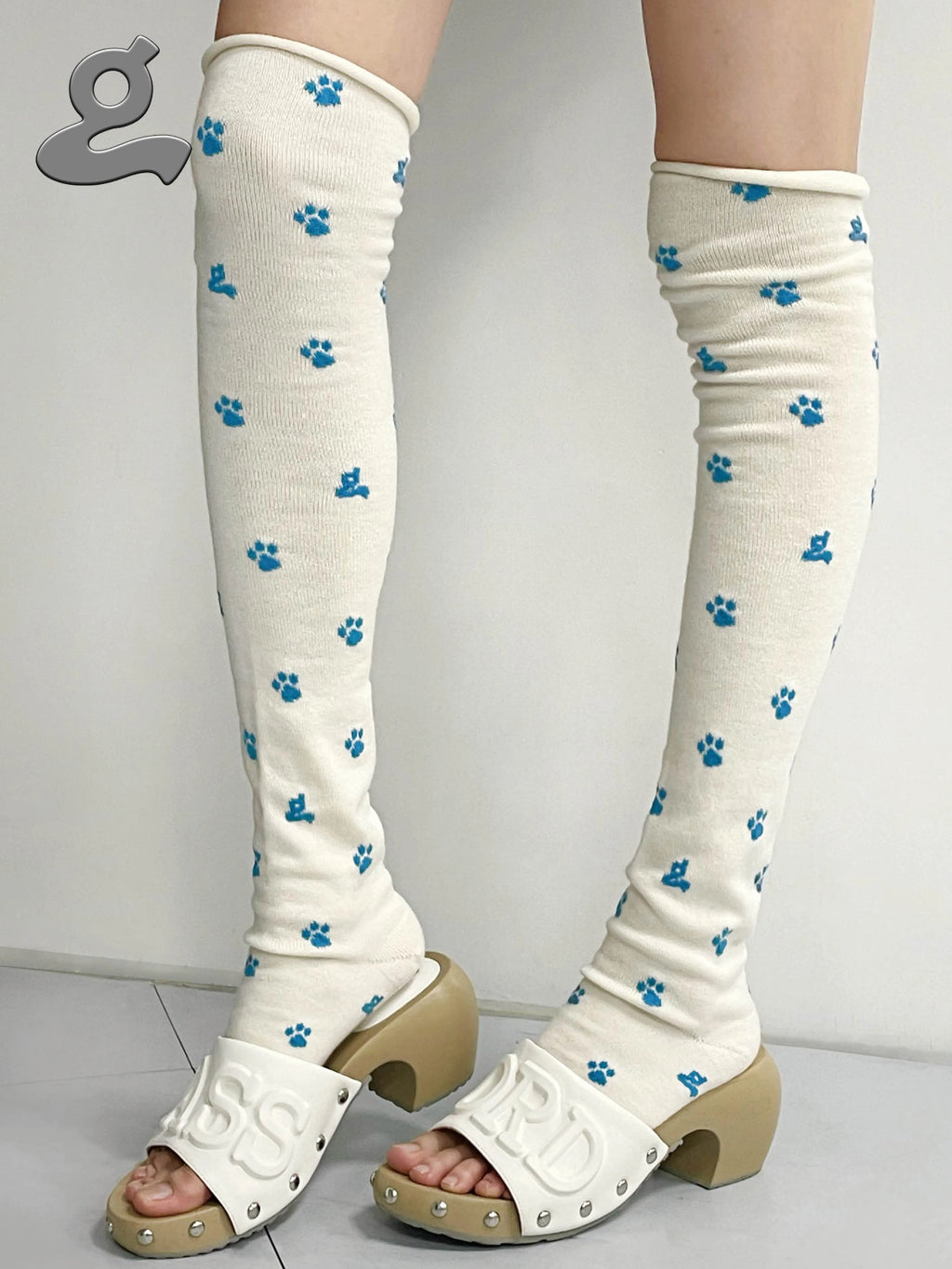 Grape｜ Wool Paw Stirrup Legwarmers